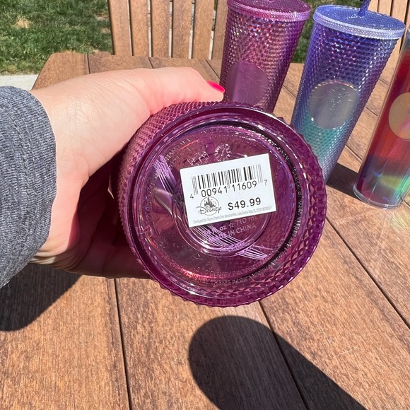 DISNEY LIMITED EDITION 50th ANNIVERSARY TUMBLER. 24oz DISNEY COLLECTABLE!❤️ - Picture 2 of 2